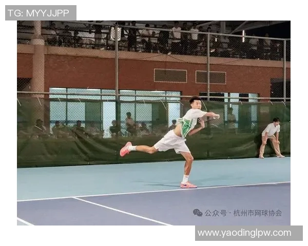 杭州网球队实力揭秘：网球巨献背后的训练与成就分析